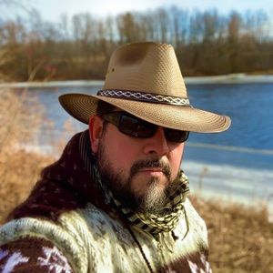 Meet your Posher, Juan